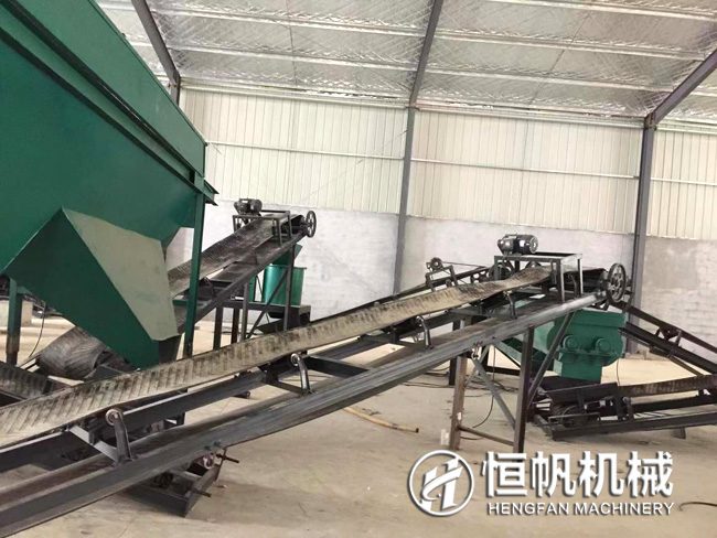 有機肥設(shè)備加工粉狀和顆粒狀商品有機肥的區(qū)別(圖2) 有機肥生產(chǎn)線